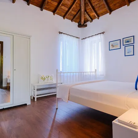 Casa Nikolea By Rentalspro - Halkidiki Apartment
